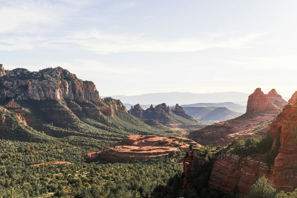 Red rock panorama over Sedona, Arizona, where Shawna Marie styles wedding hair on location